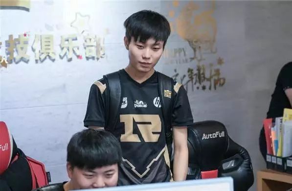 入南四的决 入南四的决